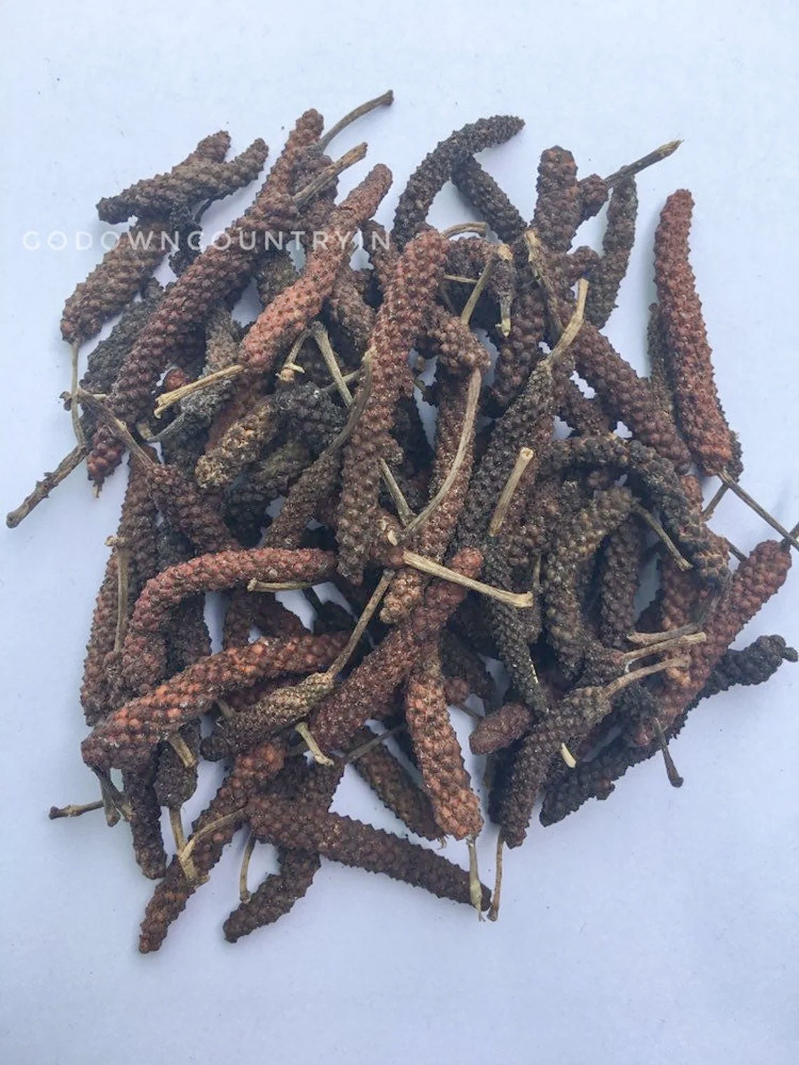 Piper Longum: Versatile Herbal Spice - Pipli, Pippali, Peepali Varieties, Ideal for Herbal Remedies| OGOC