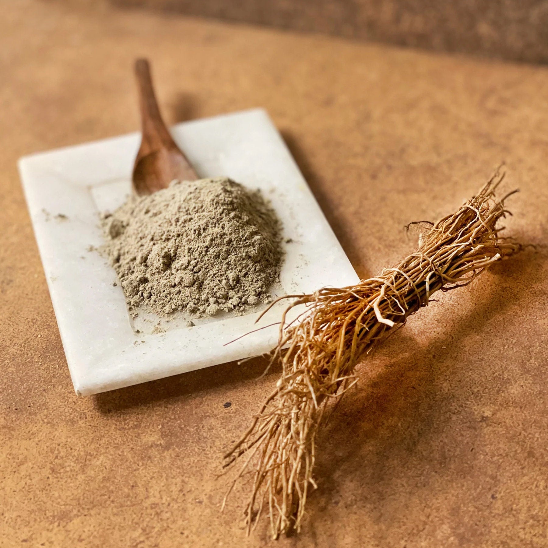 Natural Vetiver Roots Powder - Khus Khus, Ramacham Powder, Vetiveria Zizanioides Powder, Dry Roots, Kuruveeru, Vettivilu, Vetiveerum| OGOC