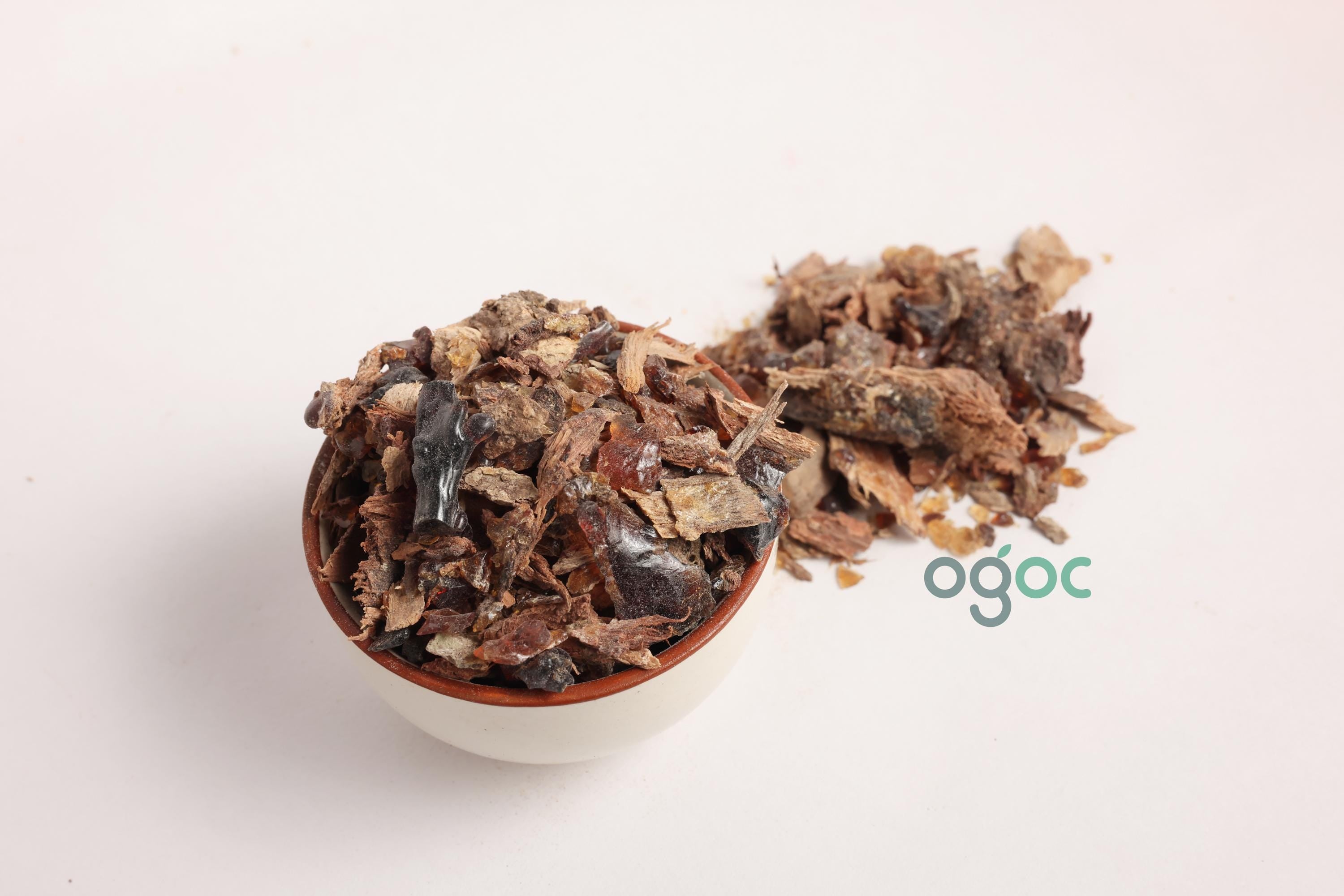 Frankincense Resin chips - Kungiliyam Pisin - Indian Olibanum - Shallaki - Boswellia Serrata - Aromatic Resin for Wellness & Rituals | OGOC