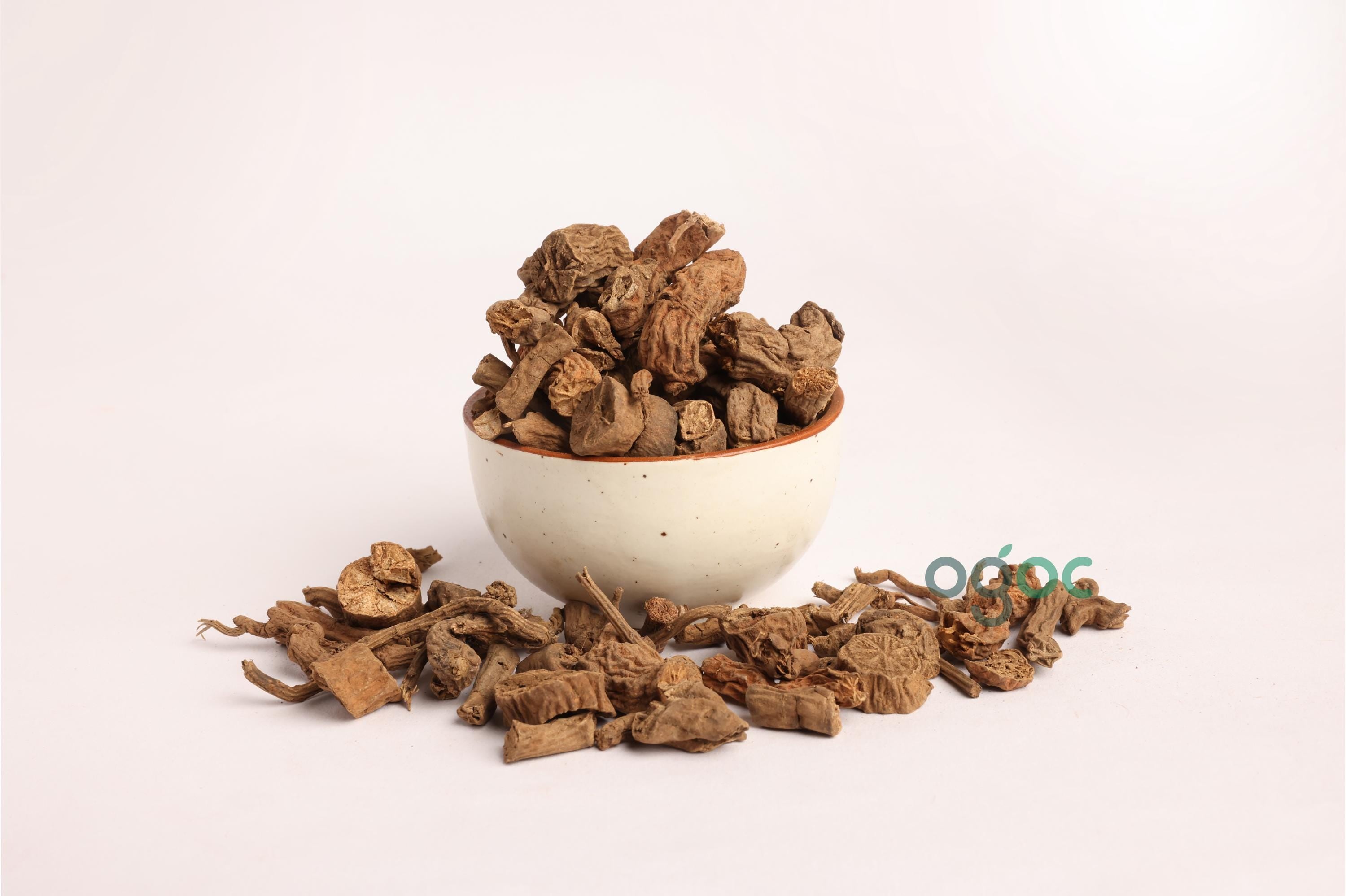 Pada Kizangu roots (Cyclea Peltata) - ORGANIC DRIED ROOTS Ayurvedic Herb for Natural Wellness