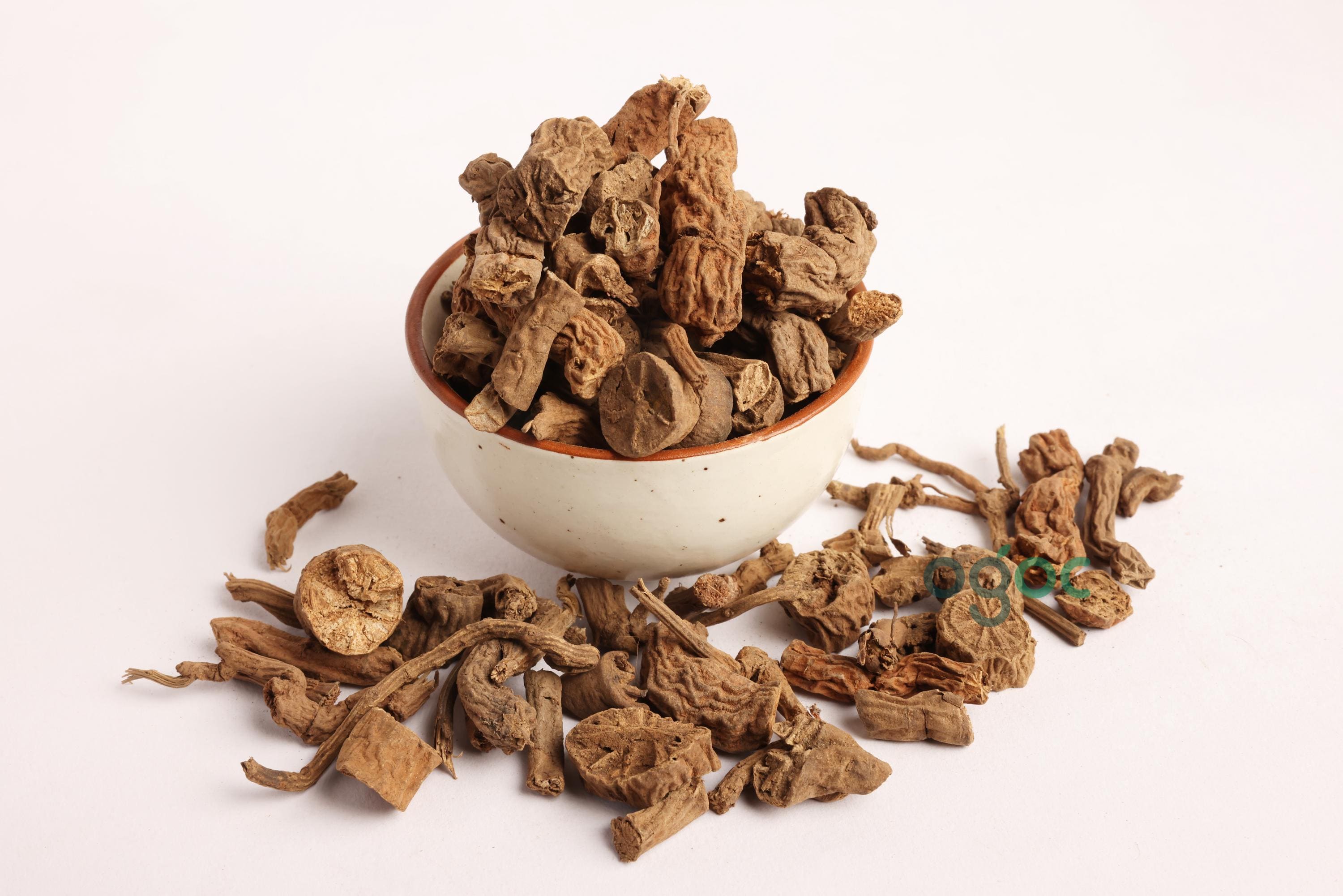 Pada Kizangu roots (Cyclea Peltata) - ORGANIC DRIED ROOTS Ayurvedic Herb for Natural Wellness